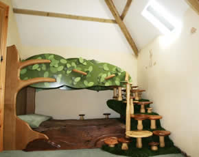 children's bedroom at humpty dumpty cottage