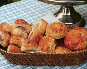 delicious home cooked food at higher lank farm holidays near bodmin