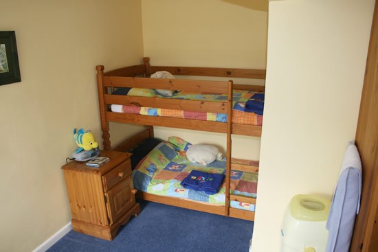 wisteria children's bedroom